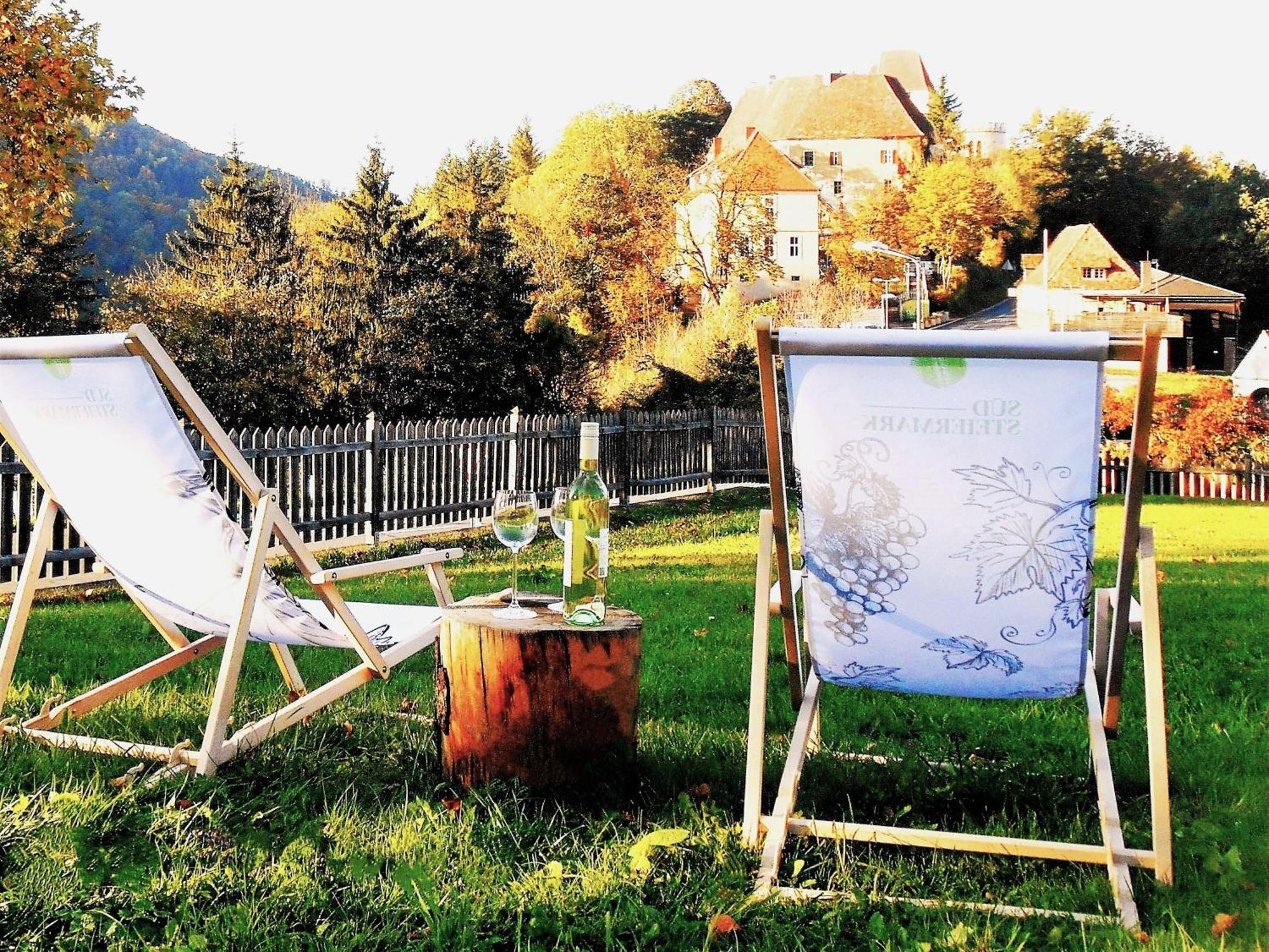 Ferienwohnungen Karin Am Seggauberg Leibnitz Ruang foto