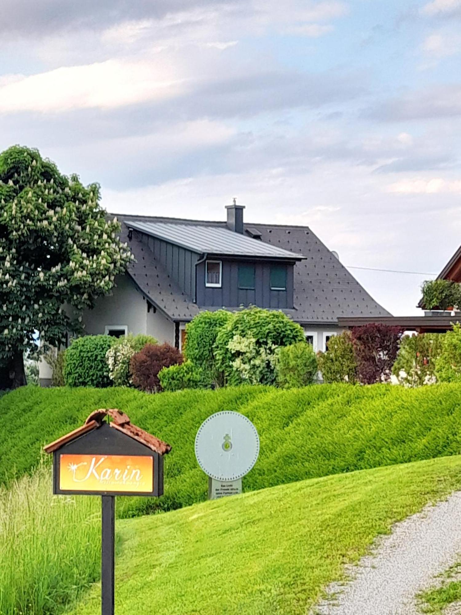 Ferienwohnungen Karin Am Seggauberg Leibnitz Bagian luar foto